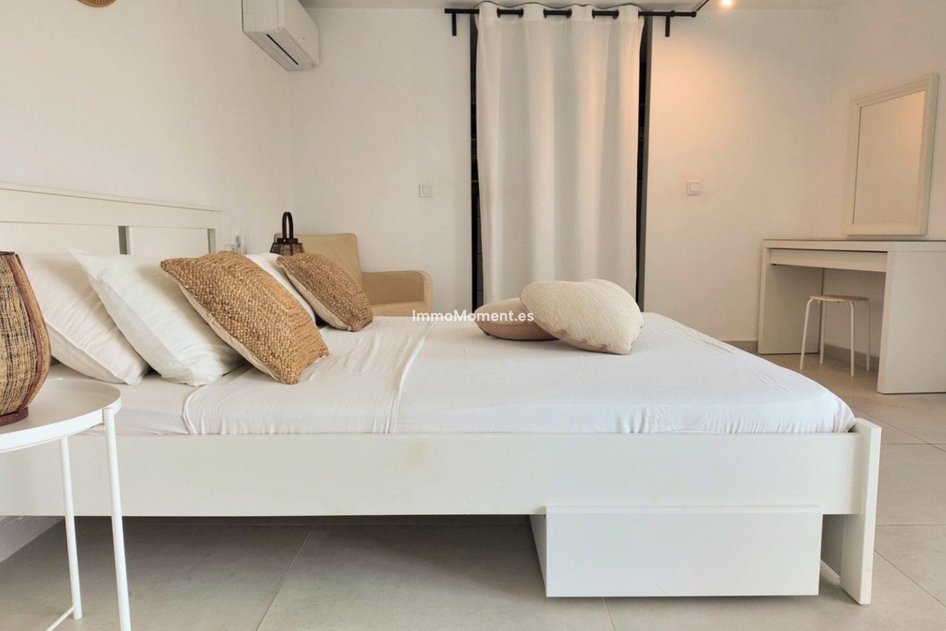 Resale - Country house - Inland  - Alhaurín el Grande Centro