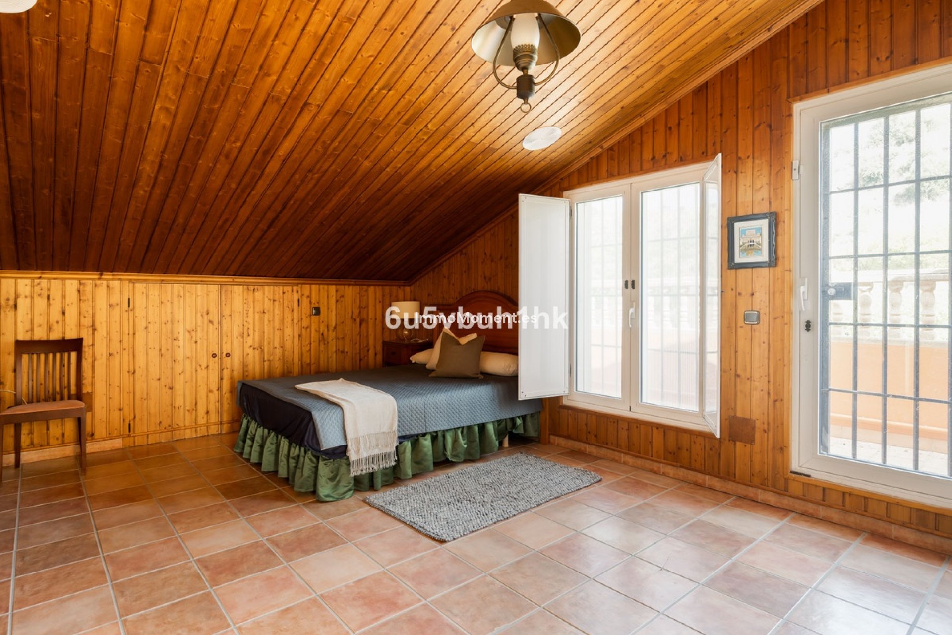 Resale - Country house - Inland  - Almogía