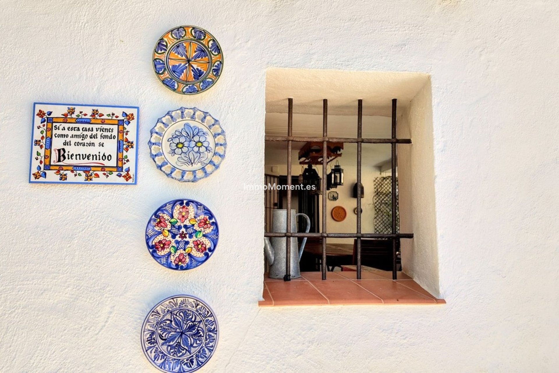 Resale - Country house - Inland  - Almogía