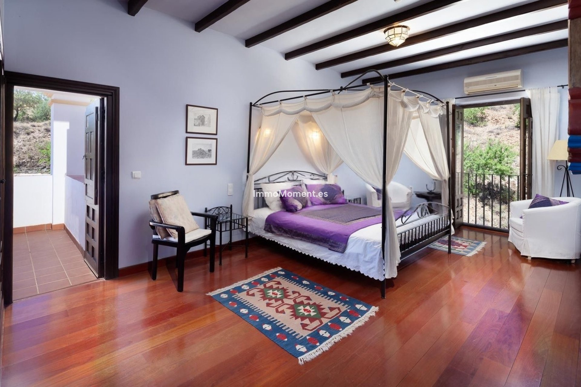 Resale - Country house - Inland  - Almogía