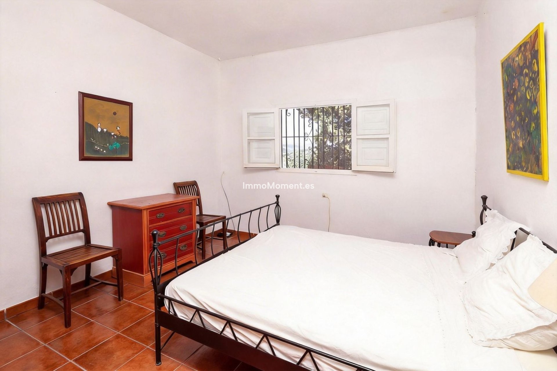 Resale - Country house - Inland  - Almogía