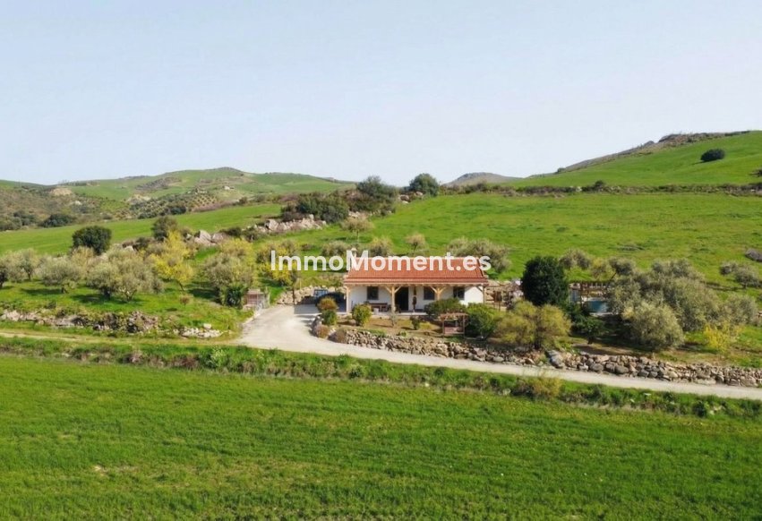 Resale - Country house - Inland  - Alora
