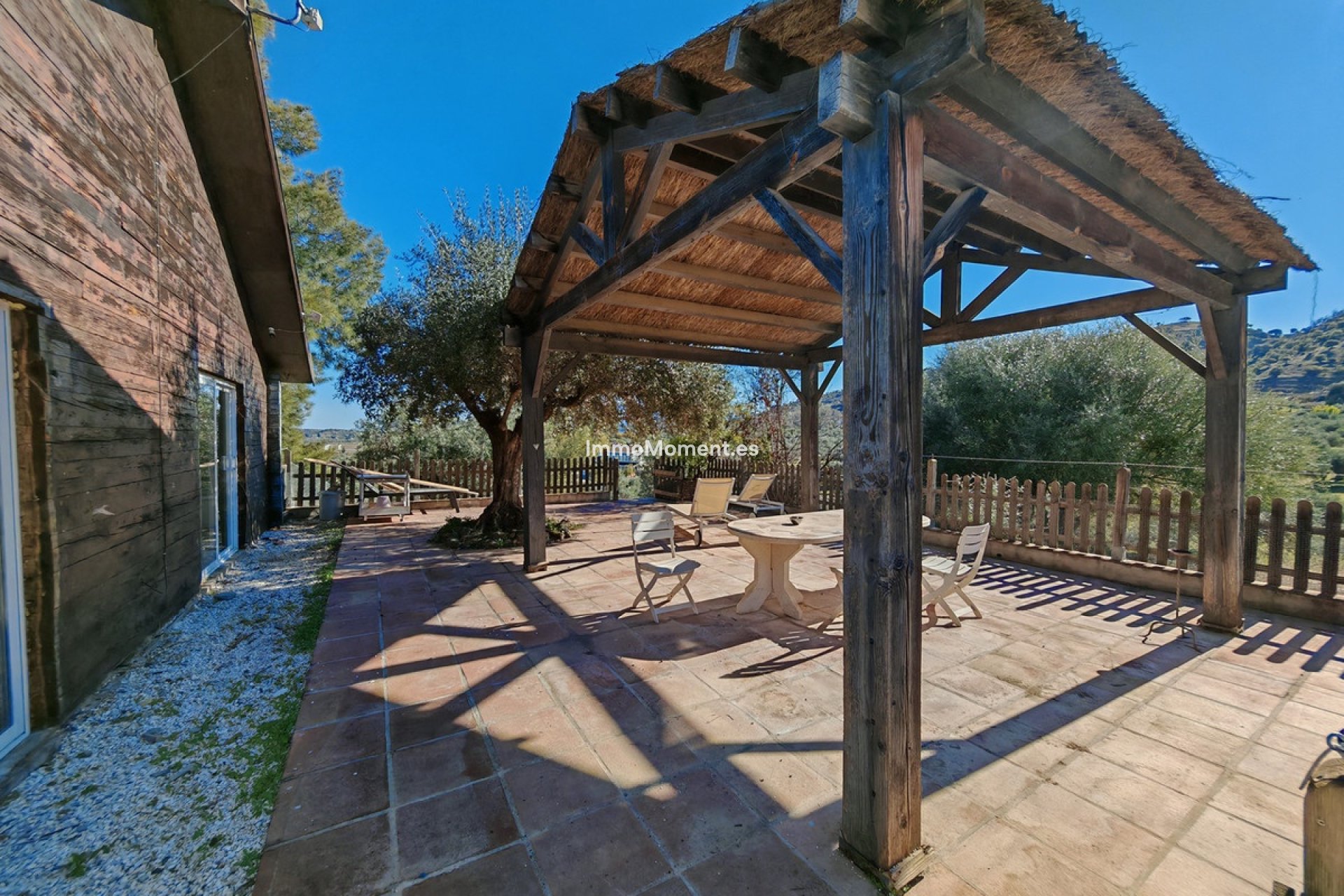 Resale - Country house - Inland  - Coín