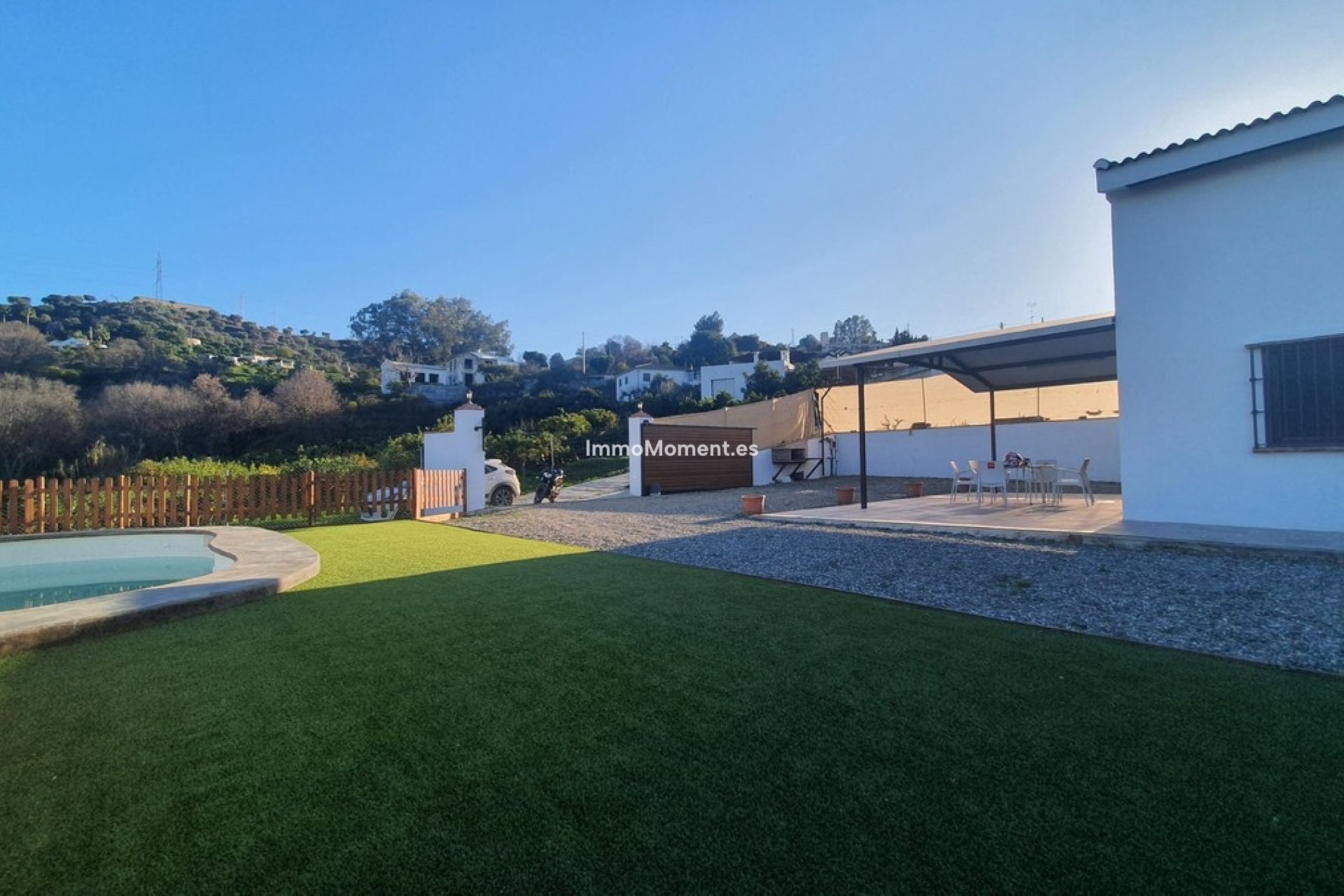 Resale - Country house - Inland  - Coín