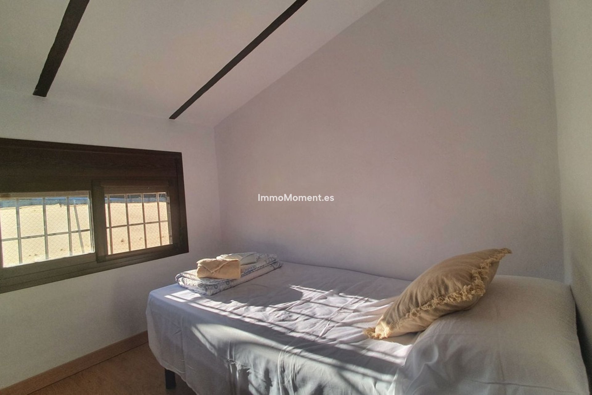 Resale - Country house - Inland  - Coín