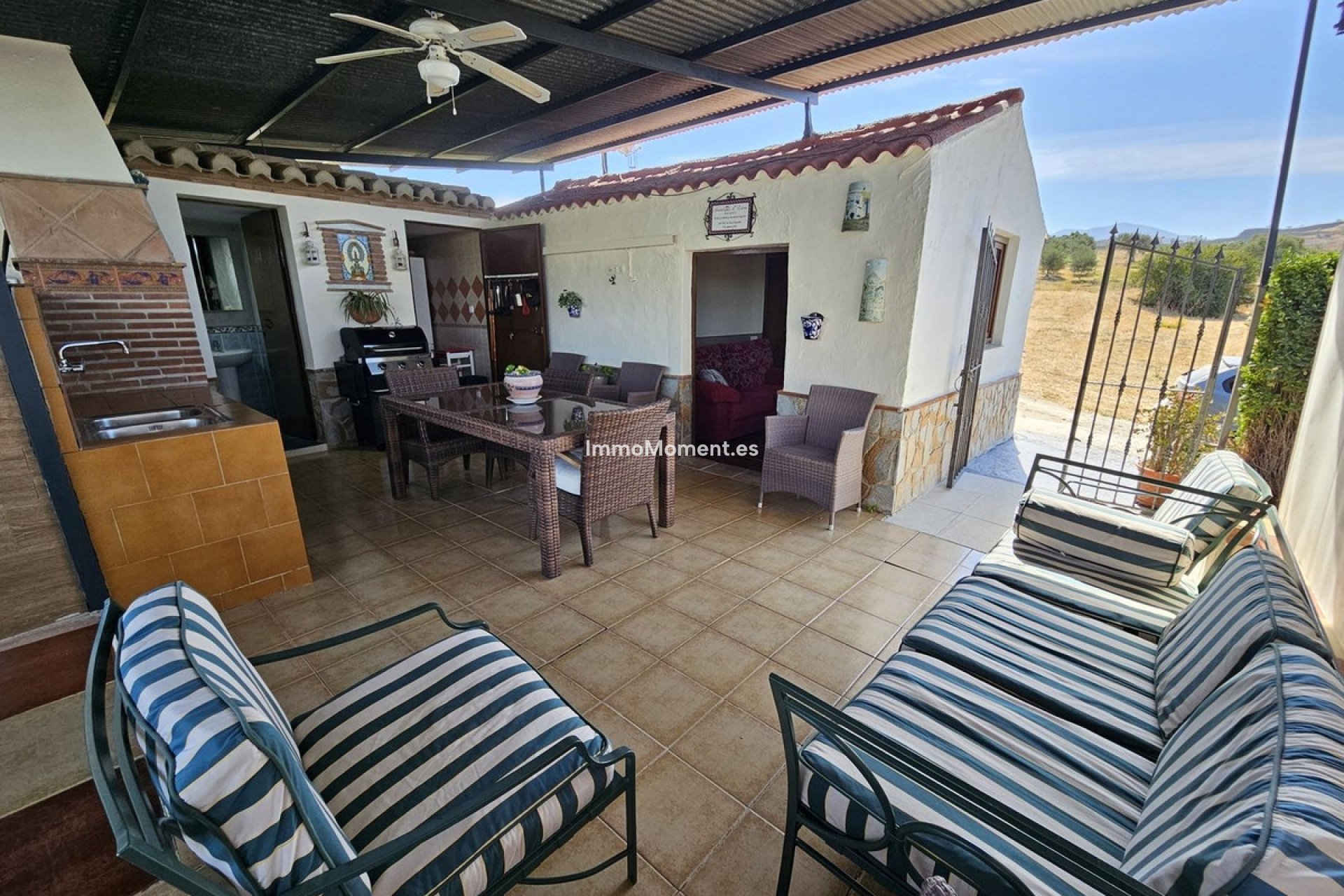 Resale - Country house - Inland  - Coín