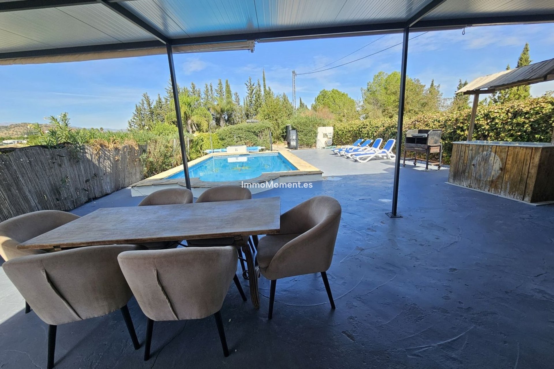 Resale - Country house - Inland  - Coín