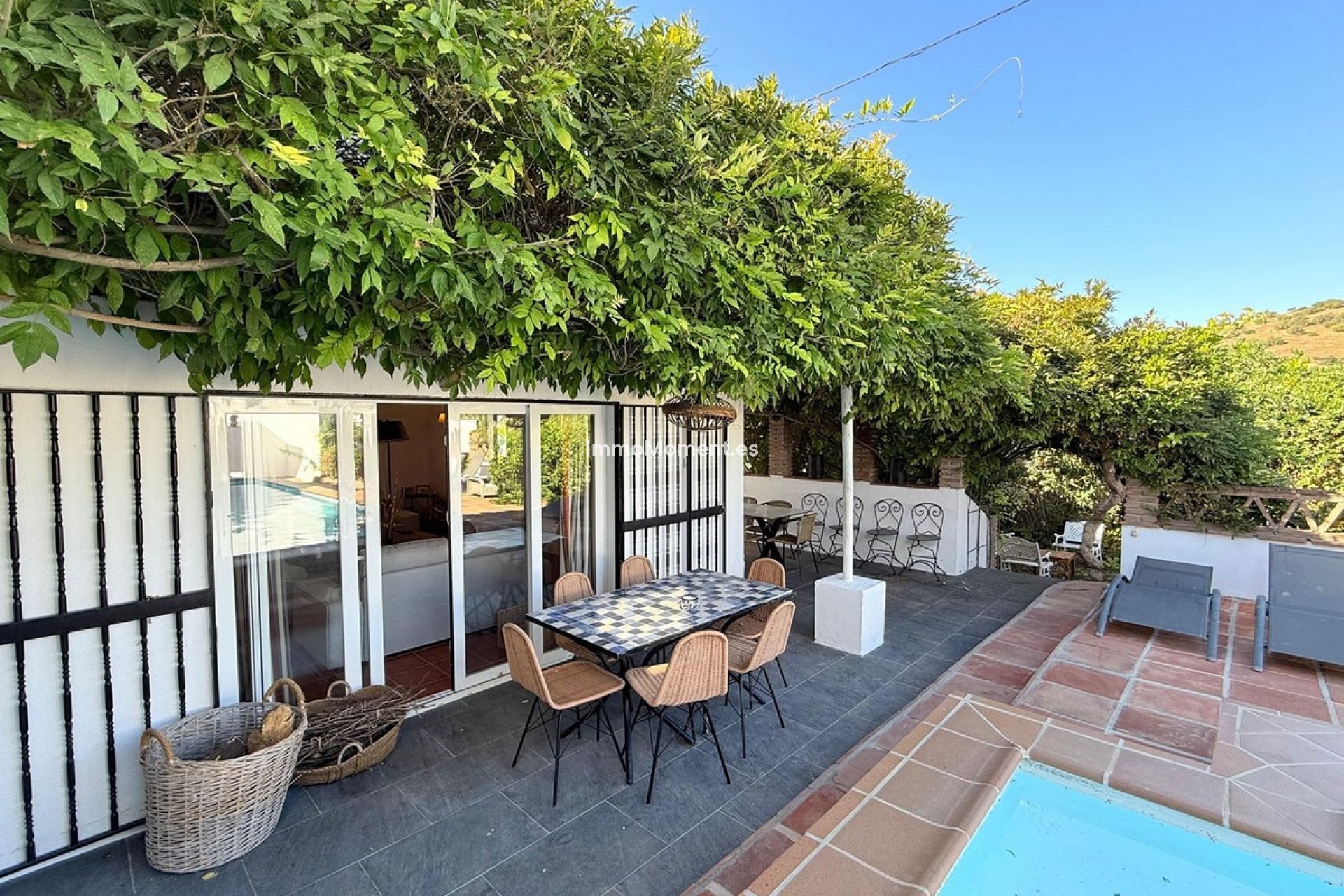 Resale - Country house - Inland  - Coín