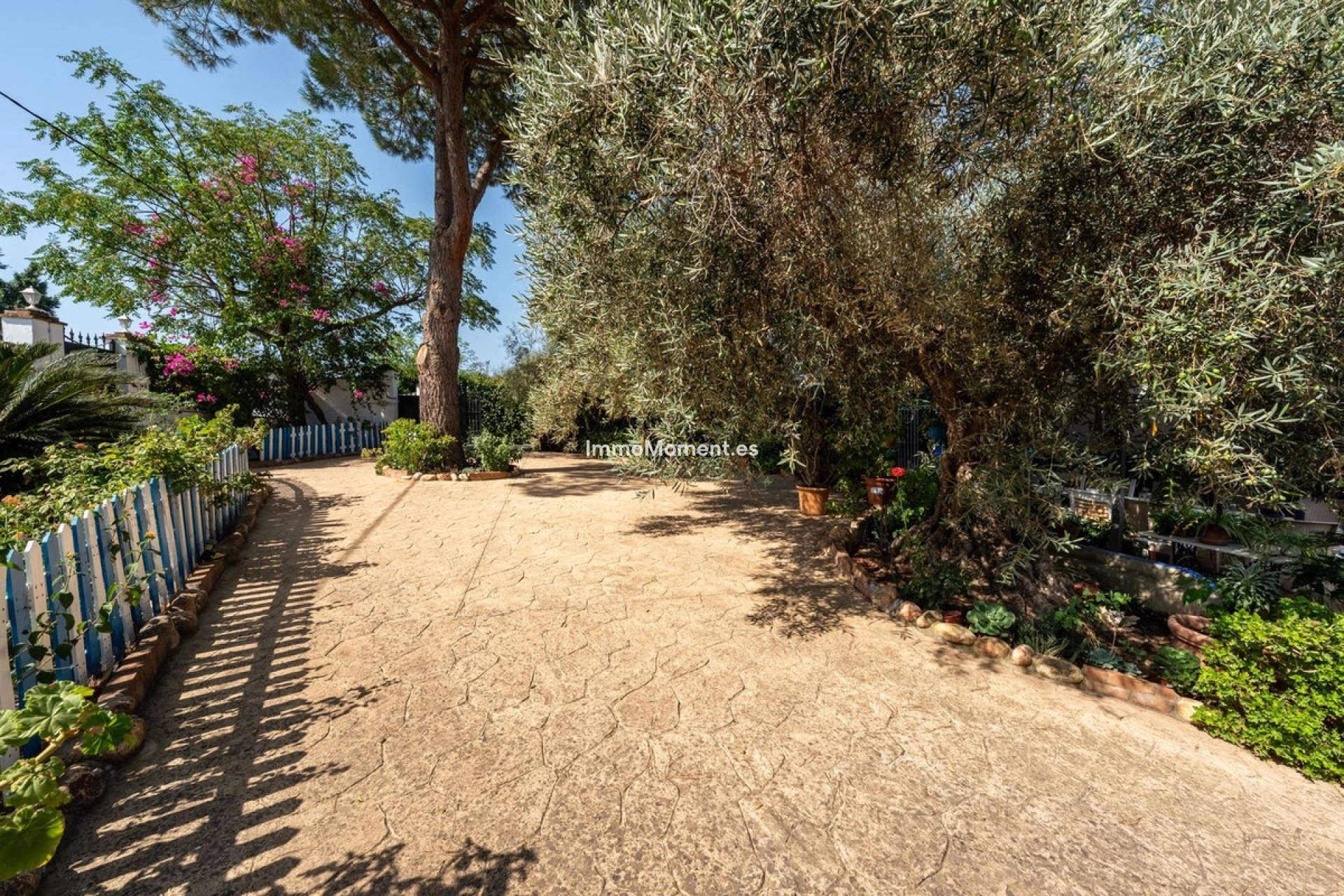 Resale - Country house - Inland  - Coín