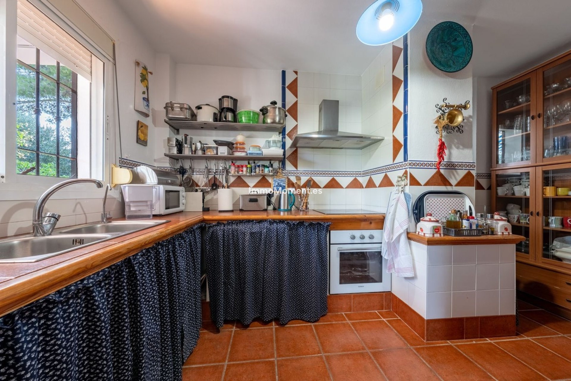 Resale - Country house - Inland  - Coín