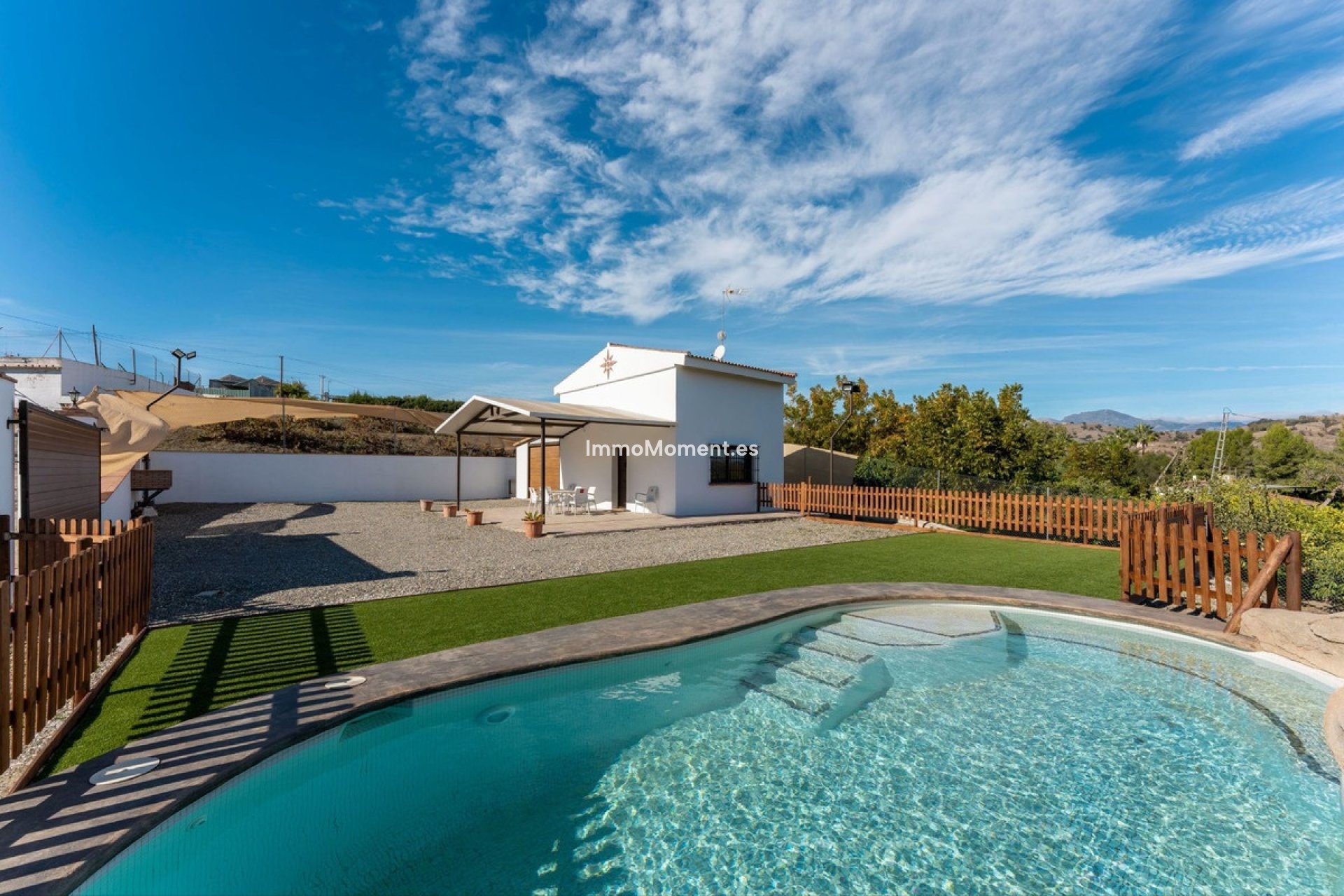 Resale - Country house - Inland  - Coín