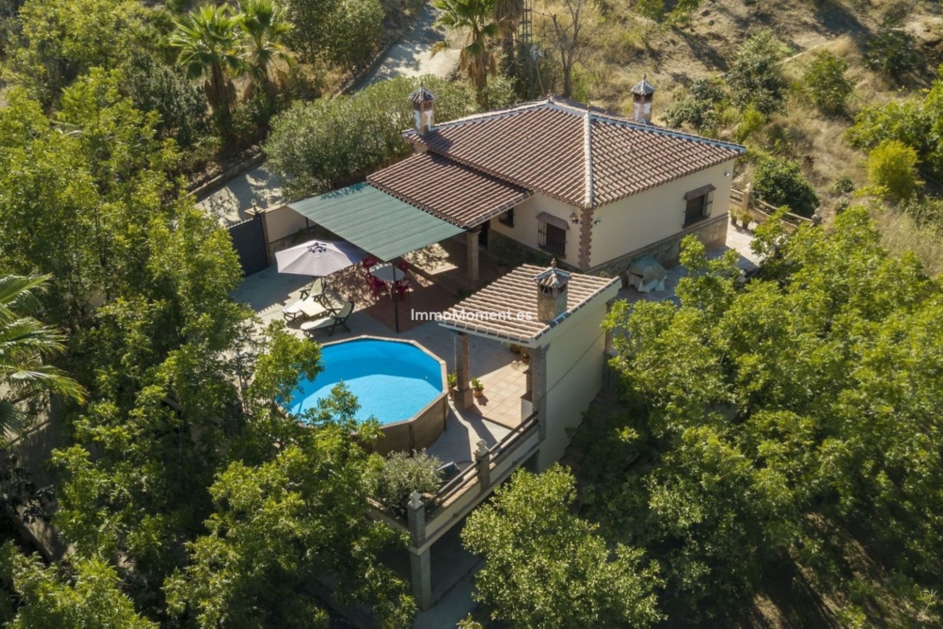 Resale - Country house - Inland  - Coín