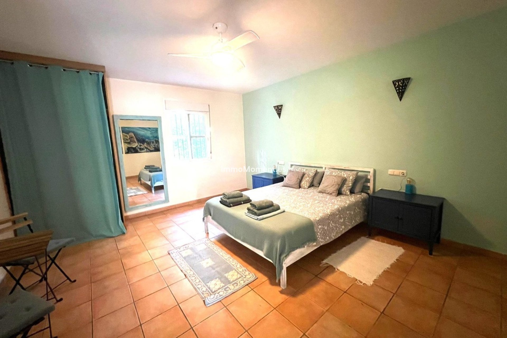 Resale - Country house - Inland  - Coín