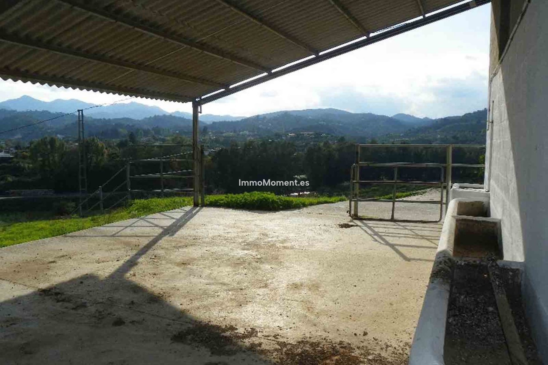 Resale - Country house - Inland  - Coín