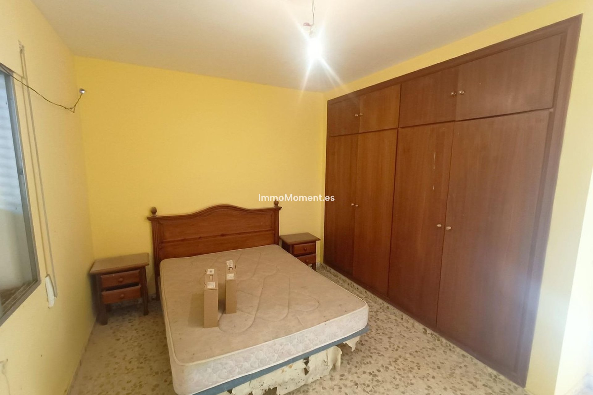 Resale - Country house - Inland  - Coín