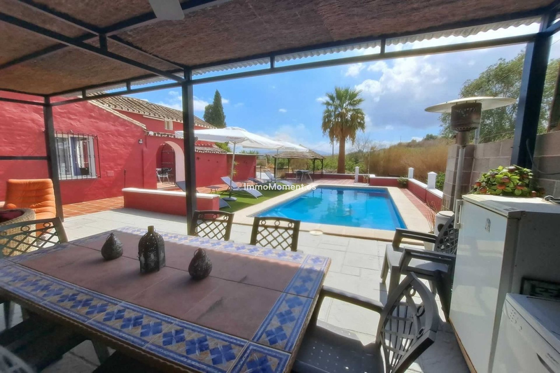 Resale - Country house - Inland  - Coín