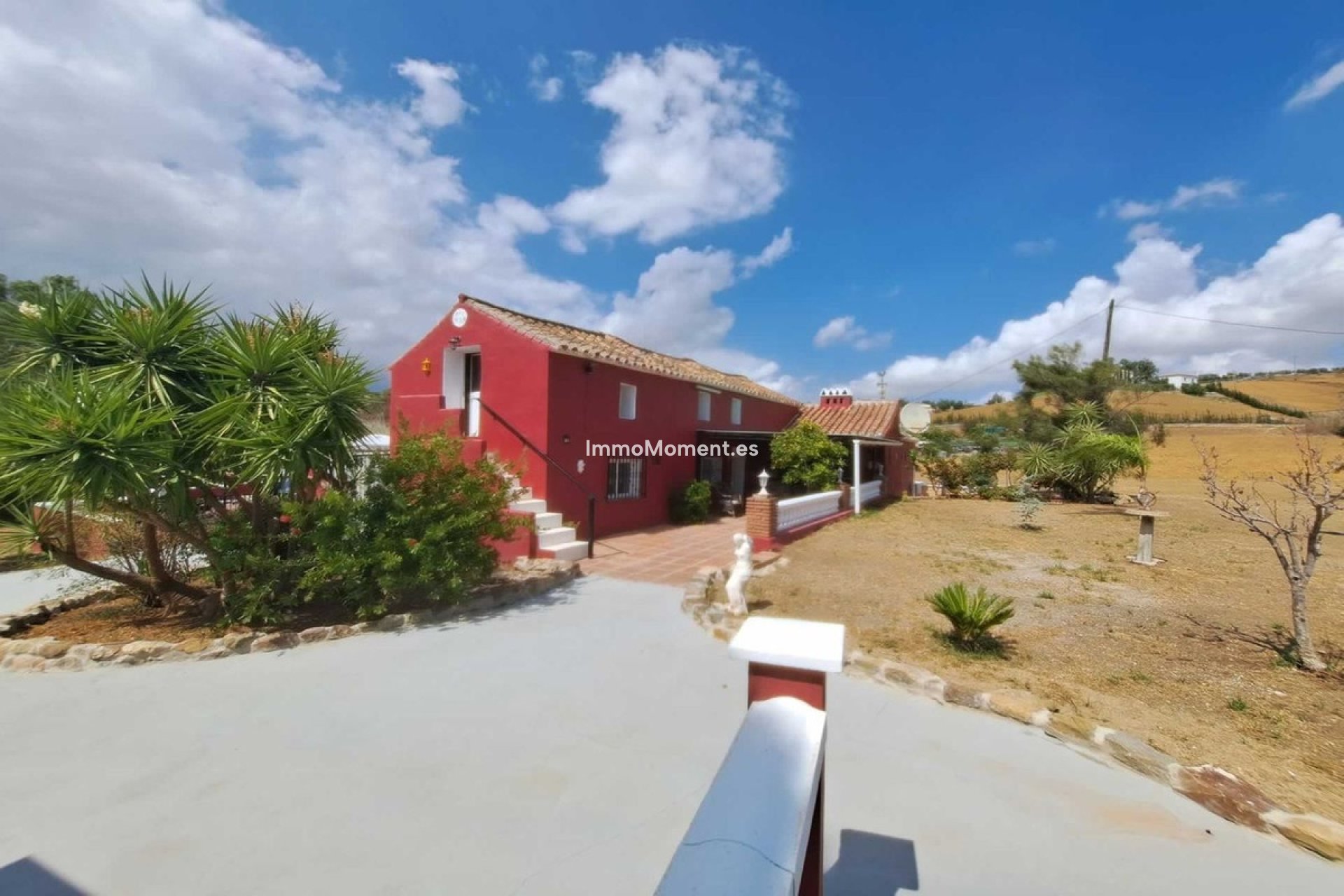 Resale - Country house - Inland  - Coín