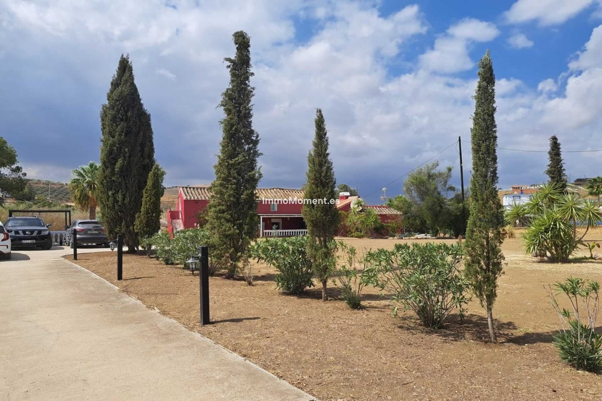 Resale - Country house - Inland  - Coín