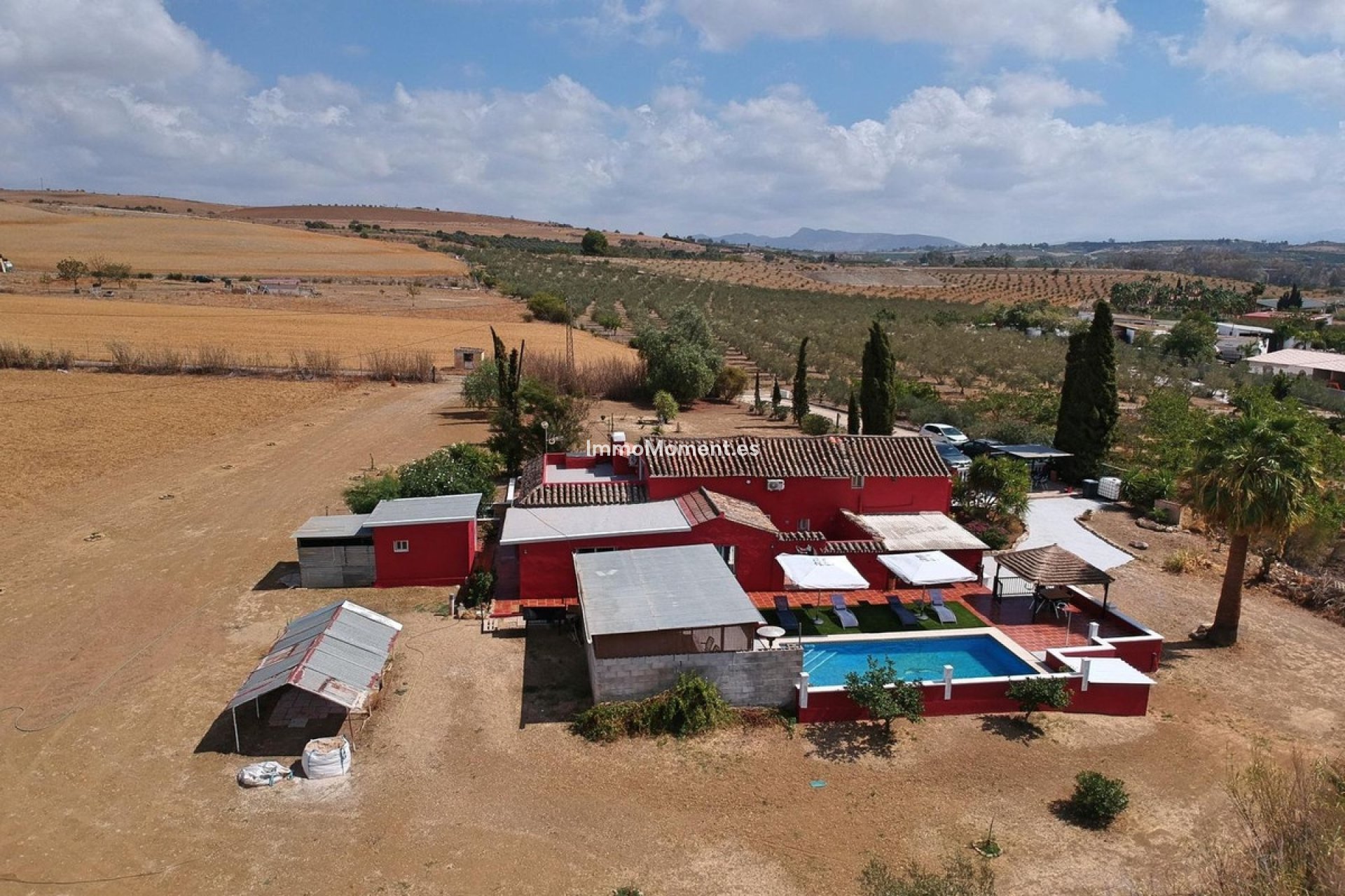 Resale - Country house - Inland  - Coín