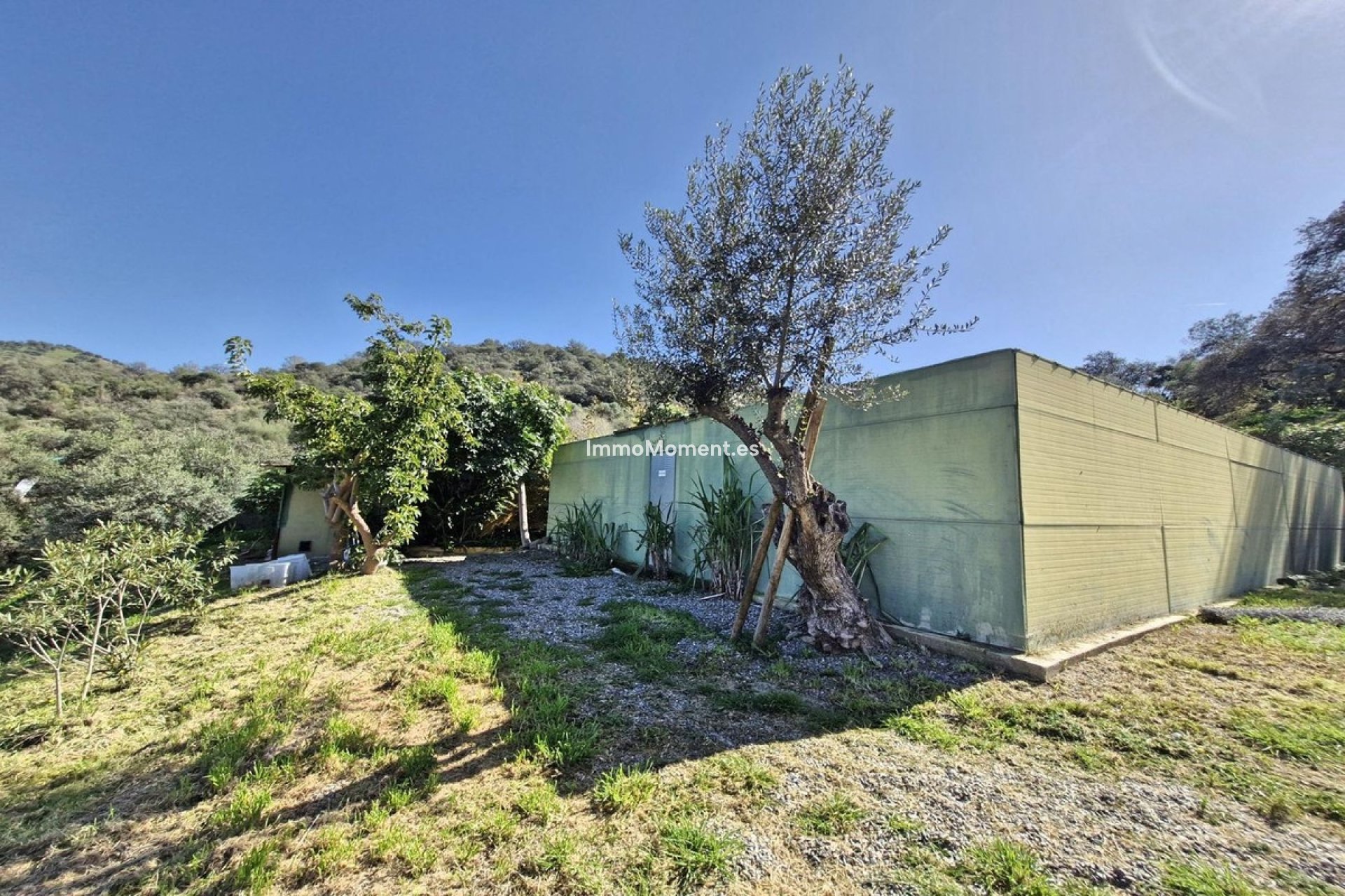 Resale - Country house - Inland  - Coín