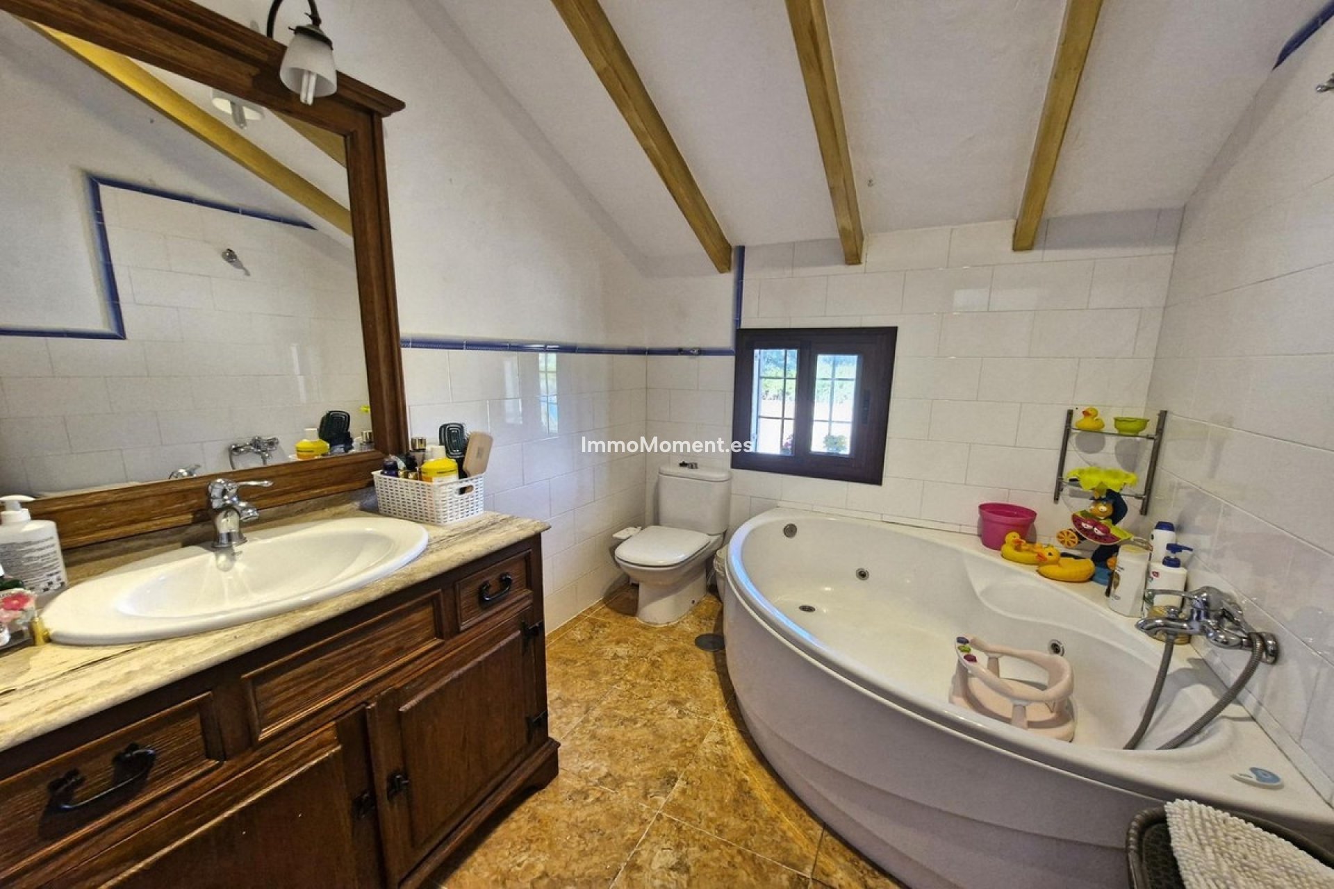 Resale - Country house - Inland  - Coín