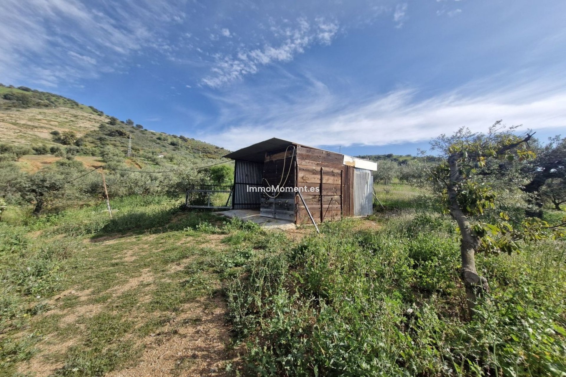 Resale - Country house - Inland  - Coín