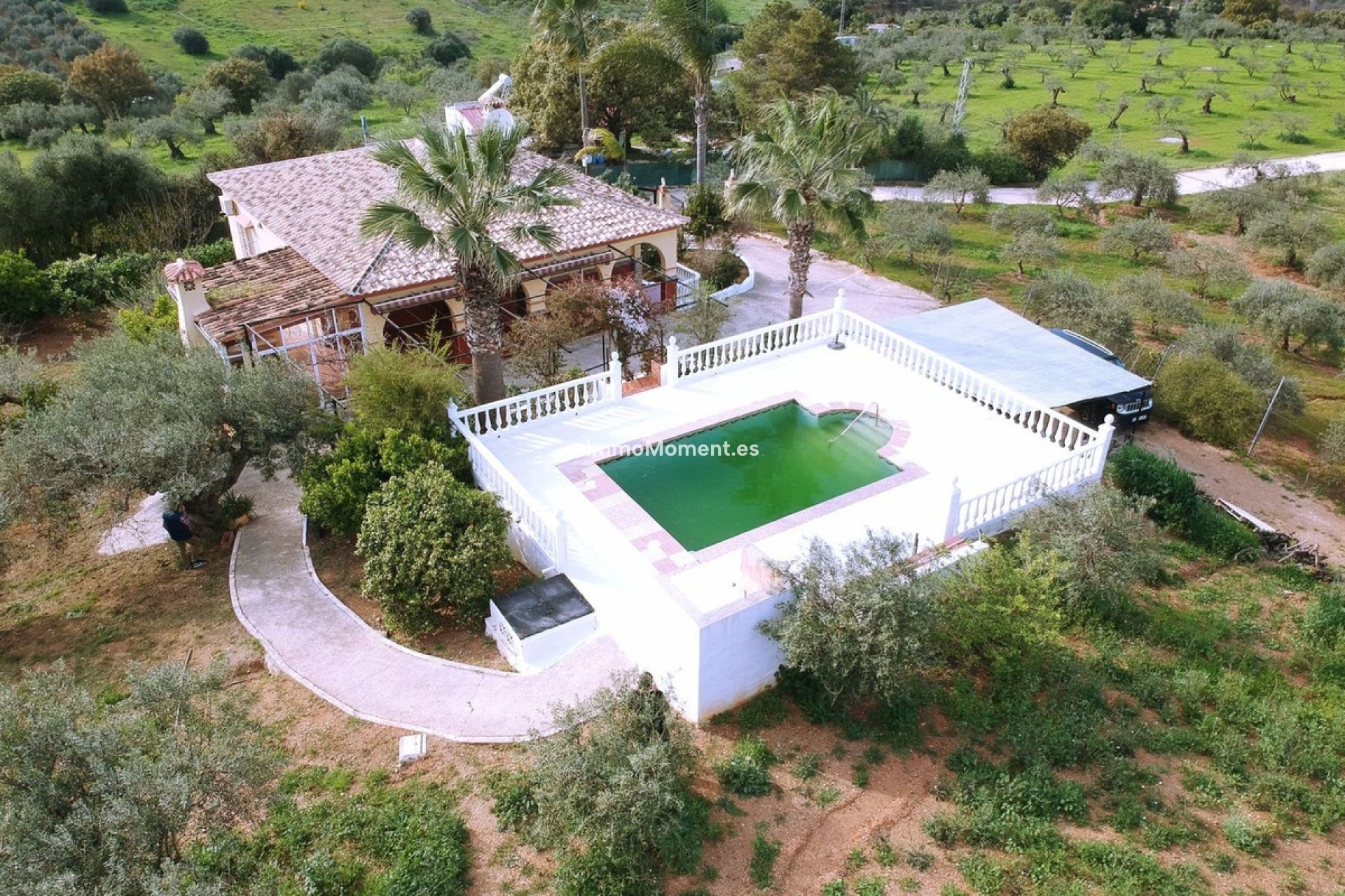 Resale - Country house - Inland  - Coín