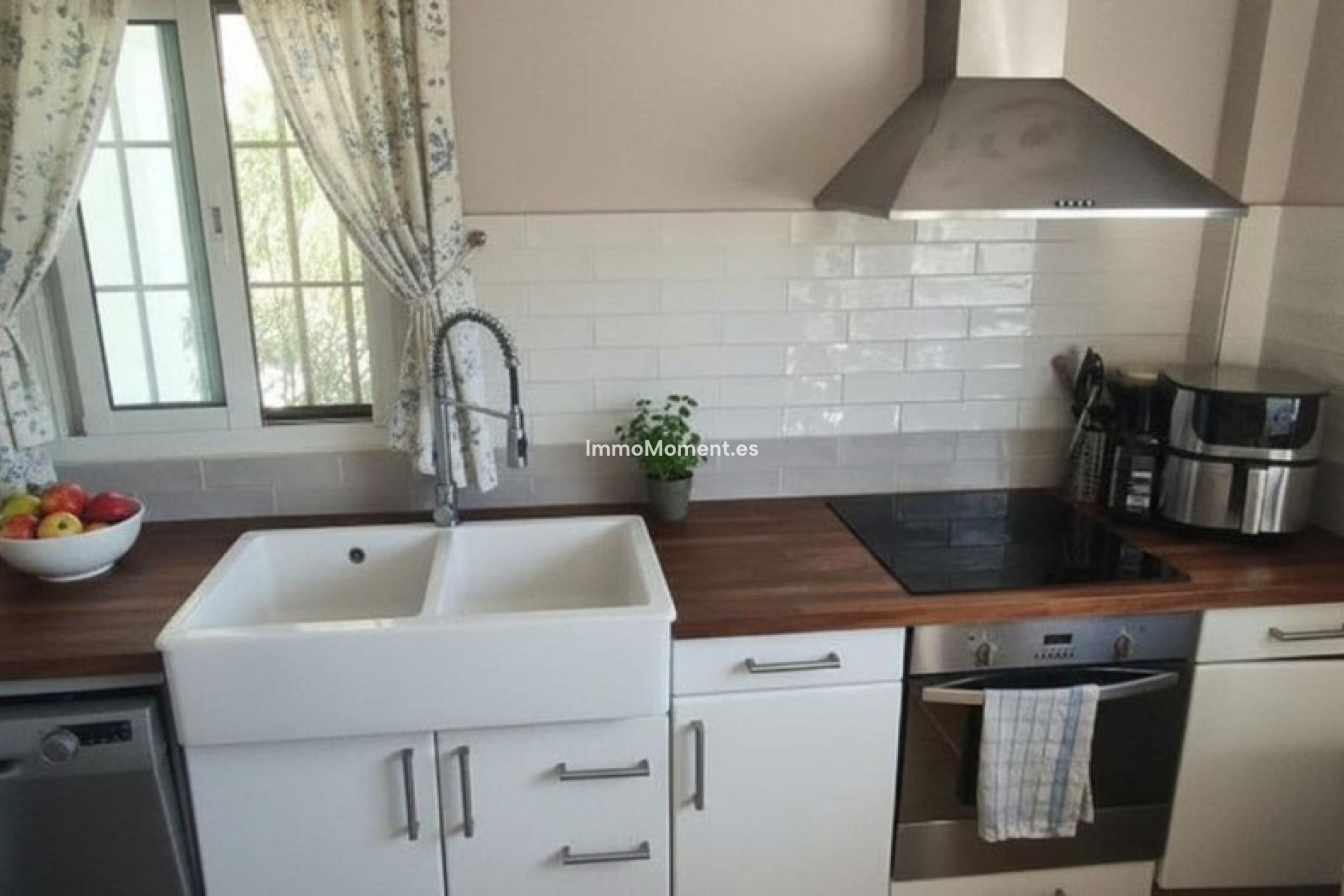 Resale - Country house - Inland  - Coín