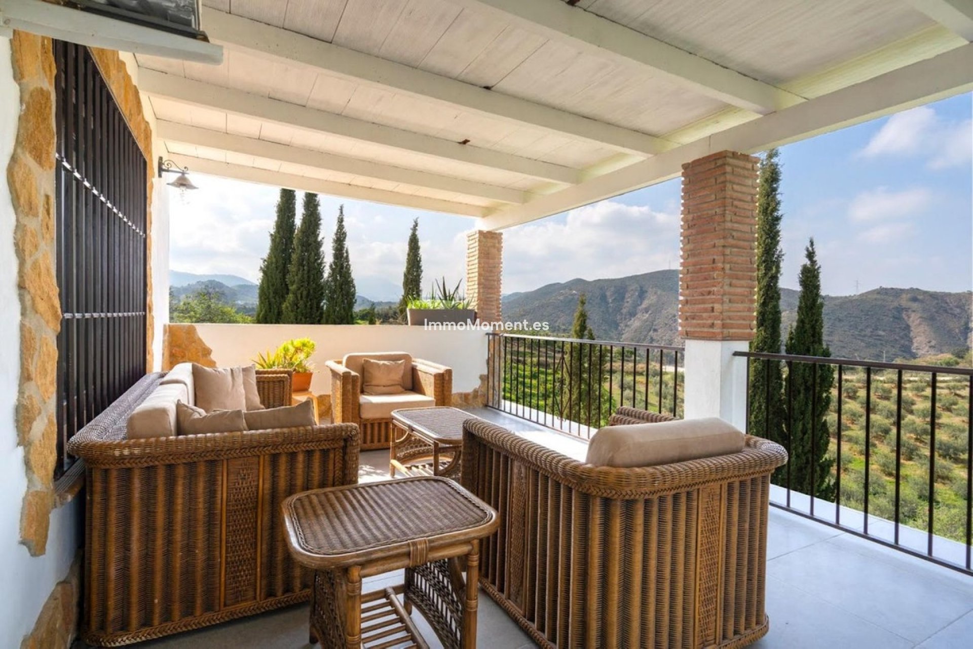 Resale - Country house - Inland  - Coín