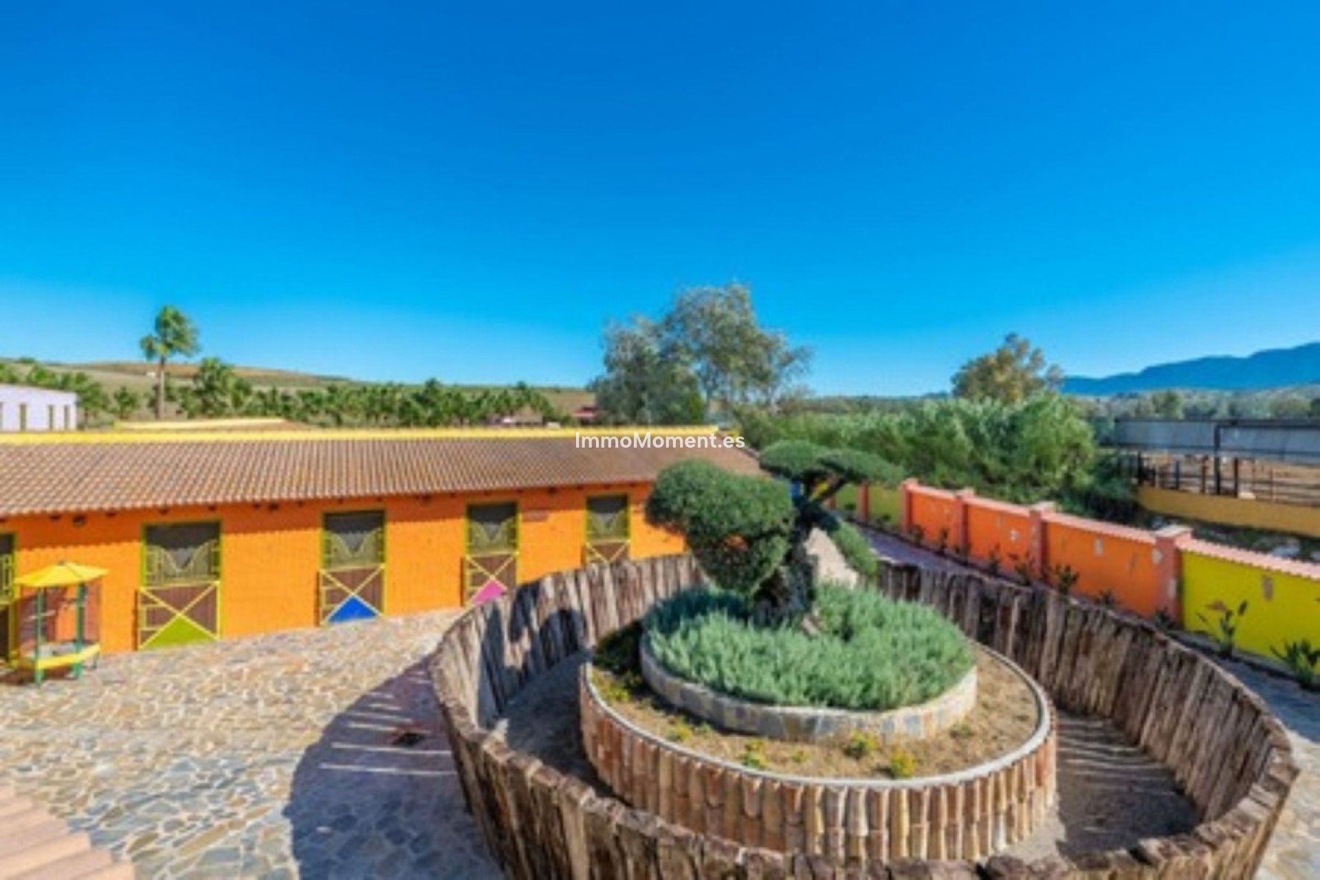 Resale - Country house - Inland  - Coín