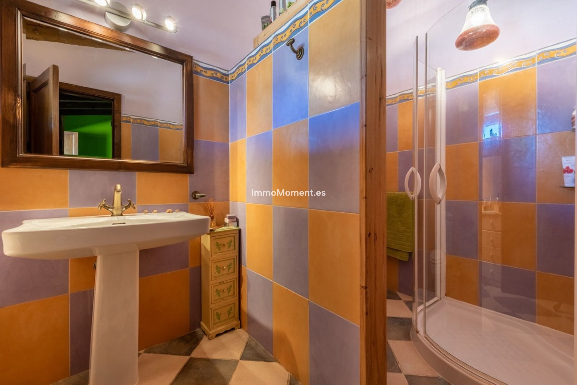 Resale - Country house - Inland  - Coín