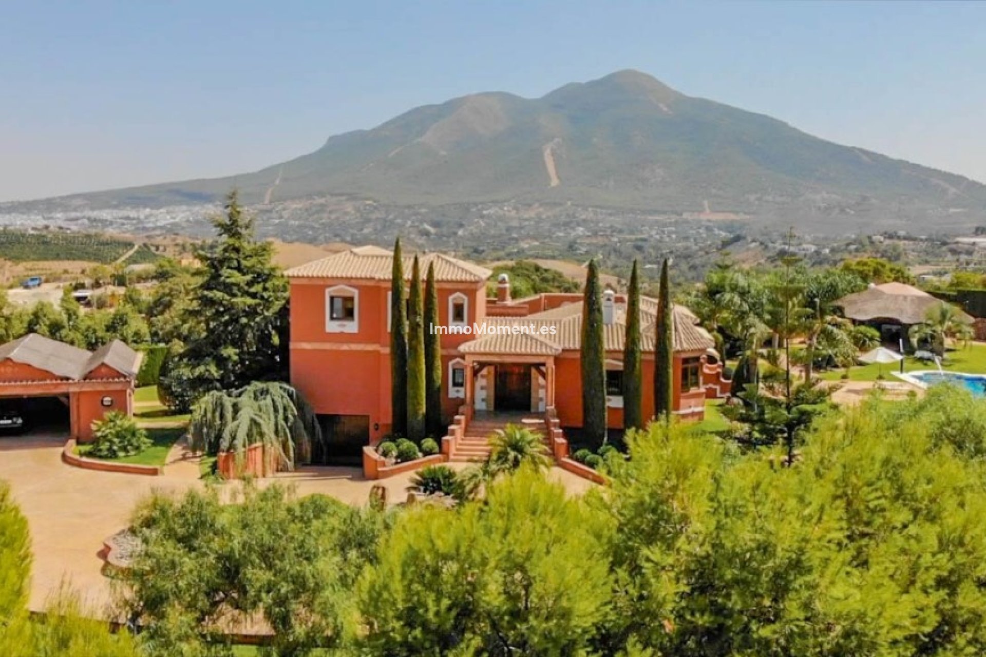 Resale - Country house - Inland  - Coín