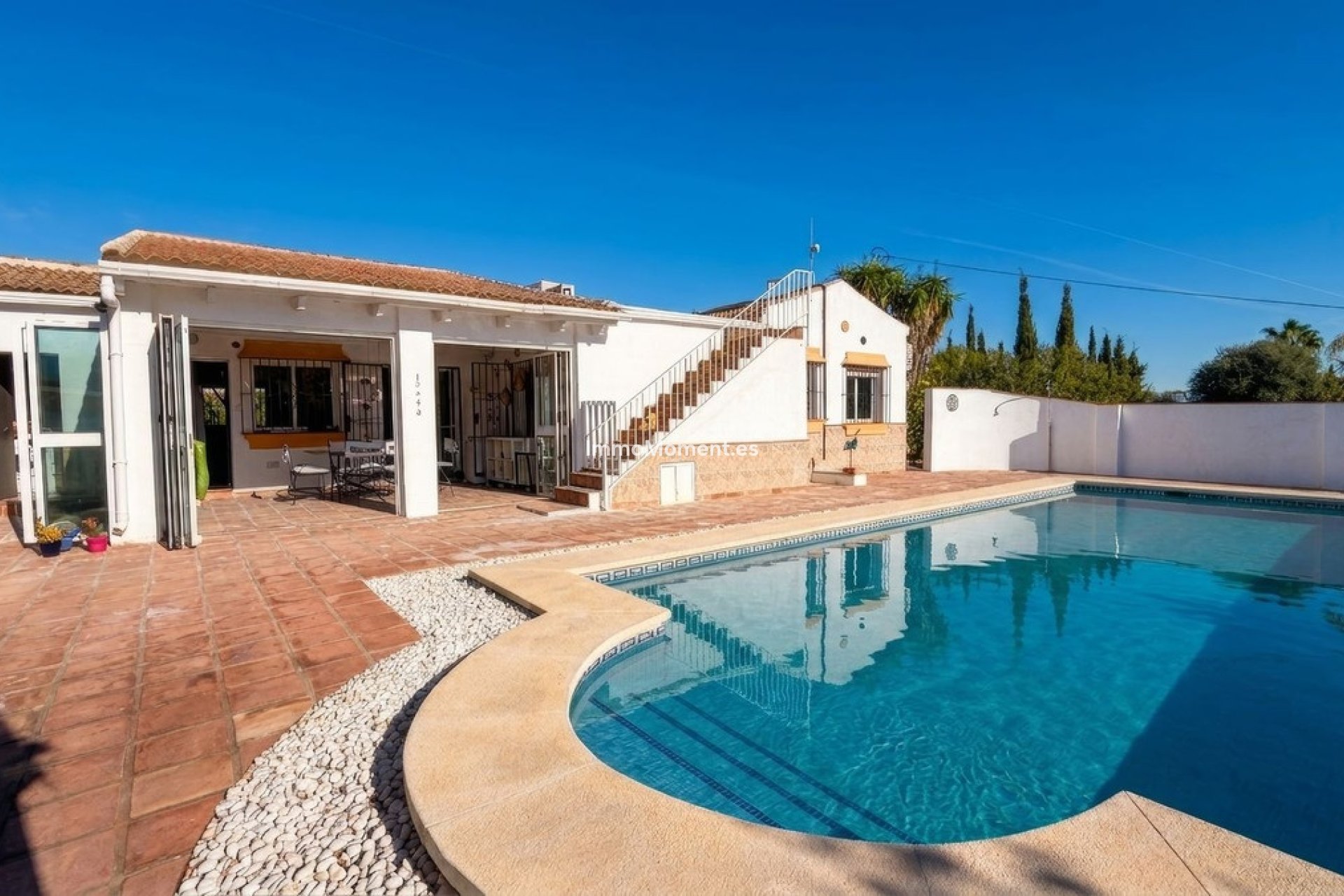 Resale - Country house - Inland  - Coín