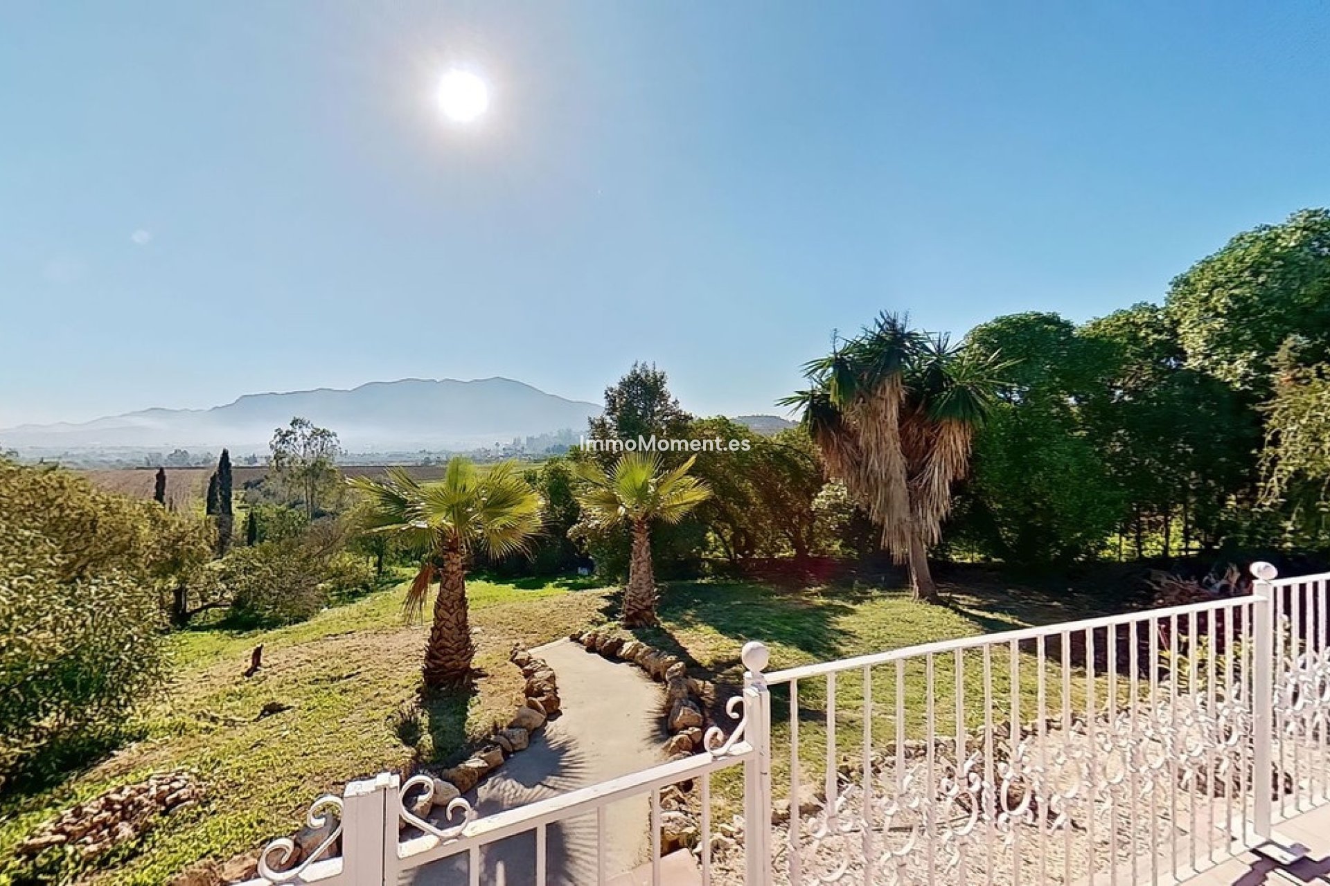 Resale - Country house - Inland  - Coín