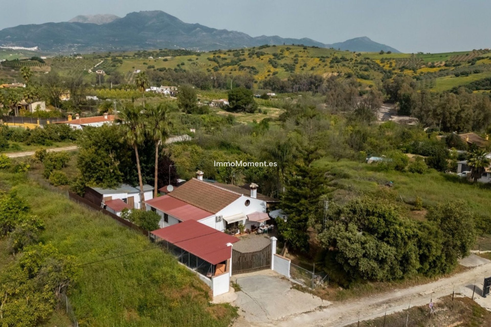 Resale - Country house - Inland  - Coín