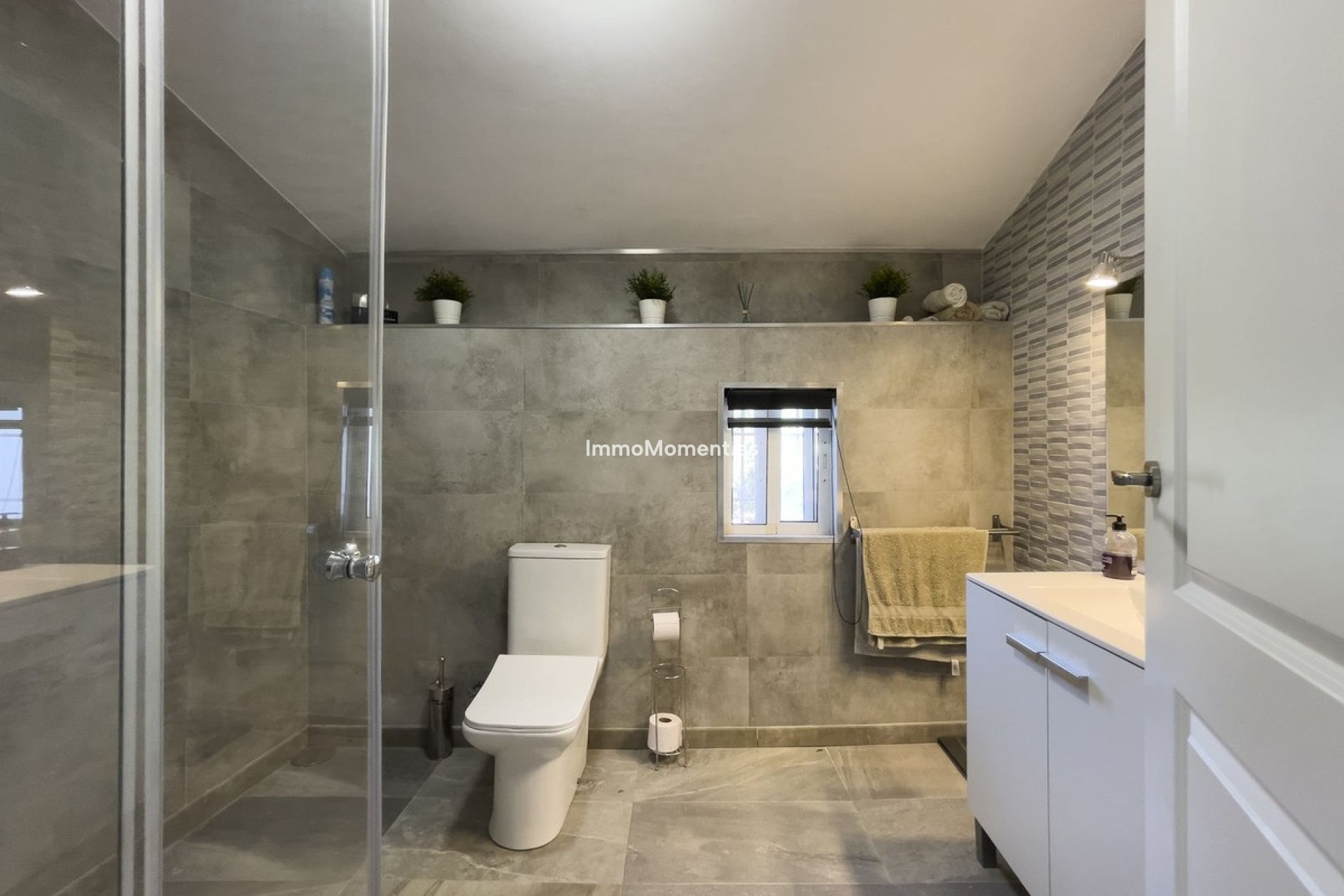 Resale - Country house - Inland  - Coín