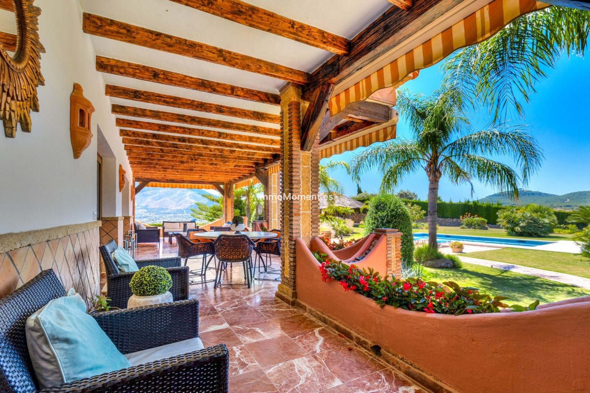 Resale - Country house - Inland  - Coín