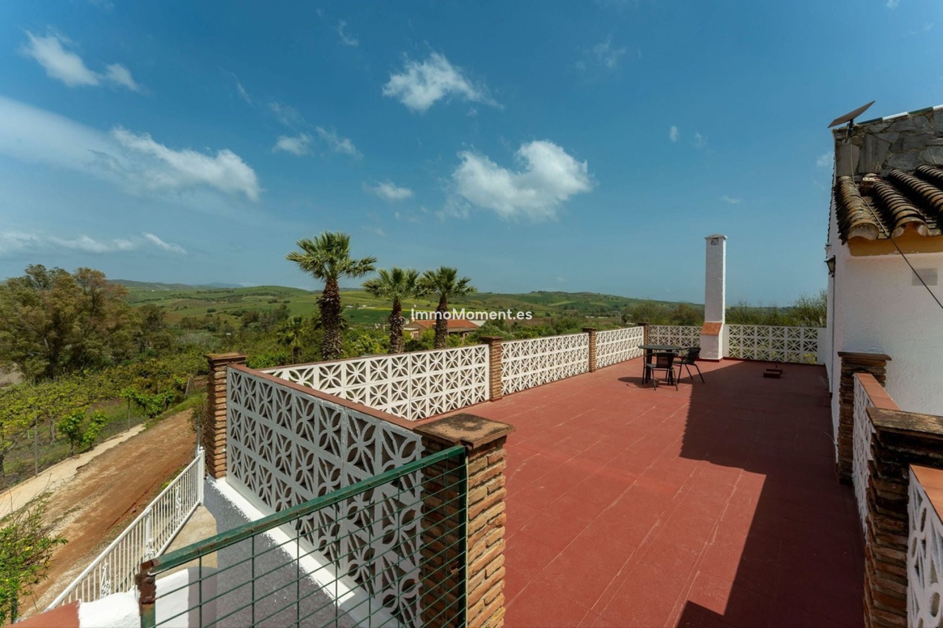Resale - Country house - Inland  - Coín