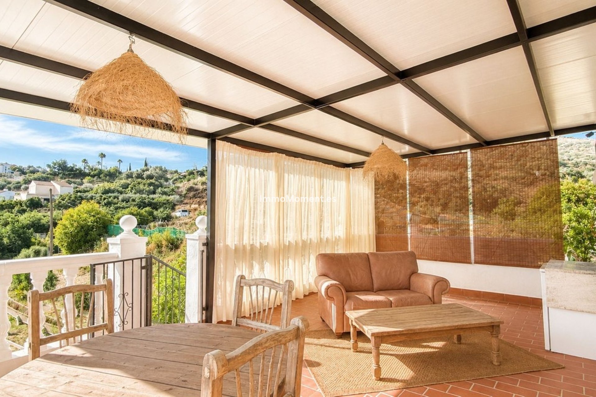 Resale - Country house - Inland  - Coín