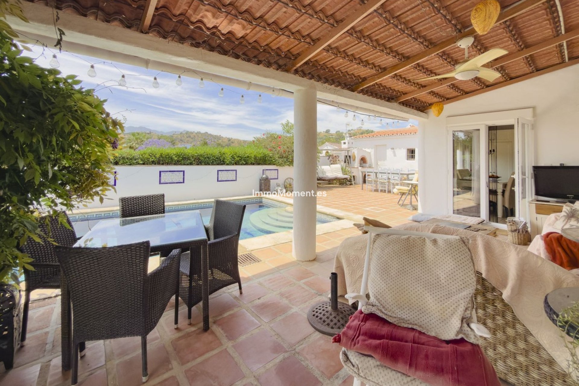 Resale - Country house - Inland  - Coín