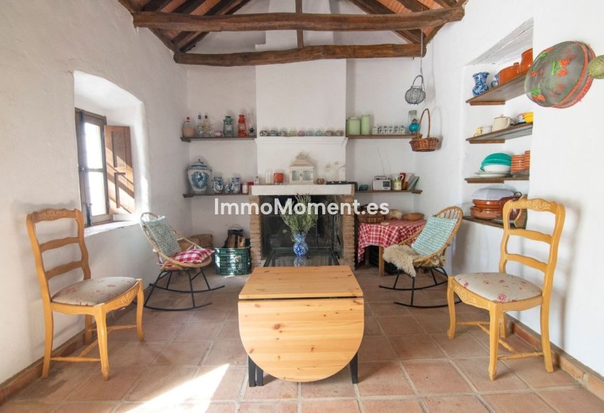 Resale - Country house - Inland  - Guaro
