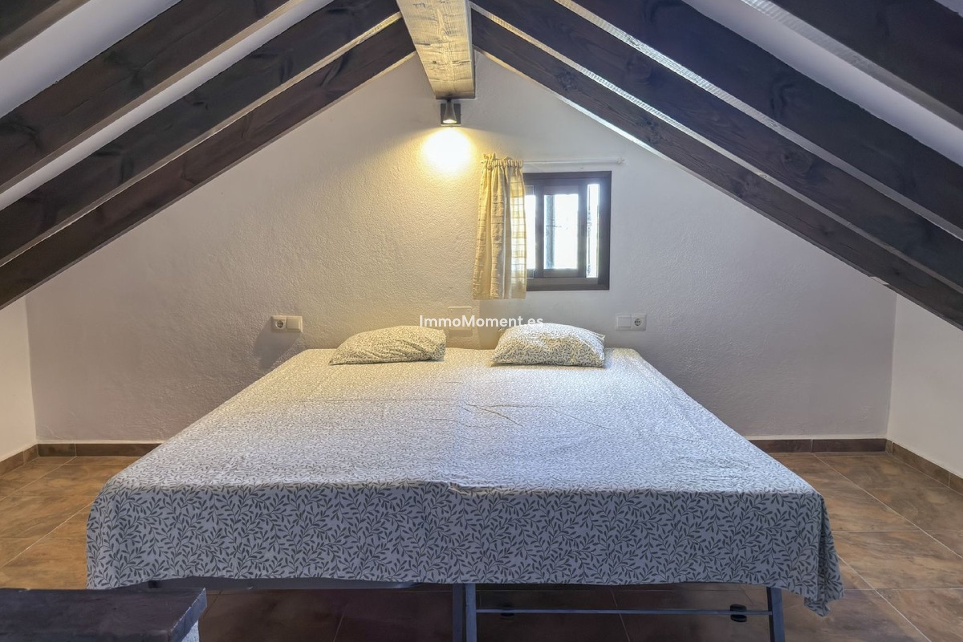 Resale - Country house - Inland  - Monda