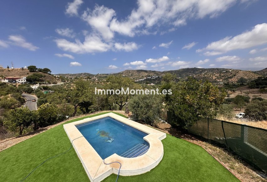 Resale - Country house - Inland  - Monda