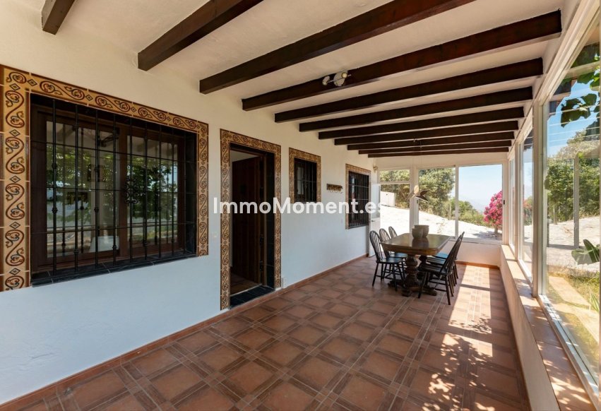 Resale - Country house - Inland  - Monda