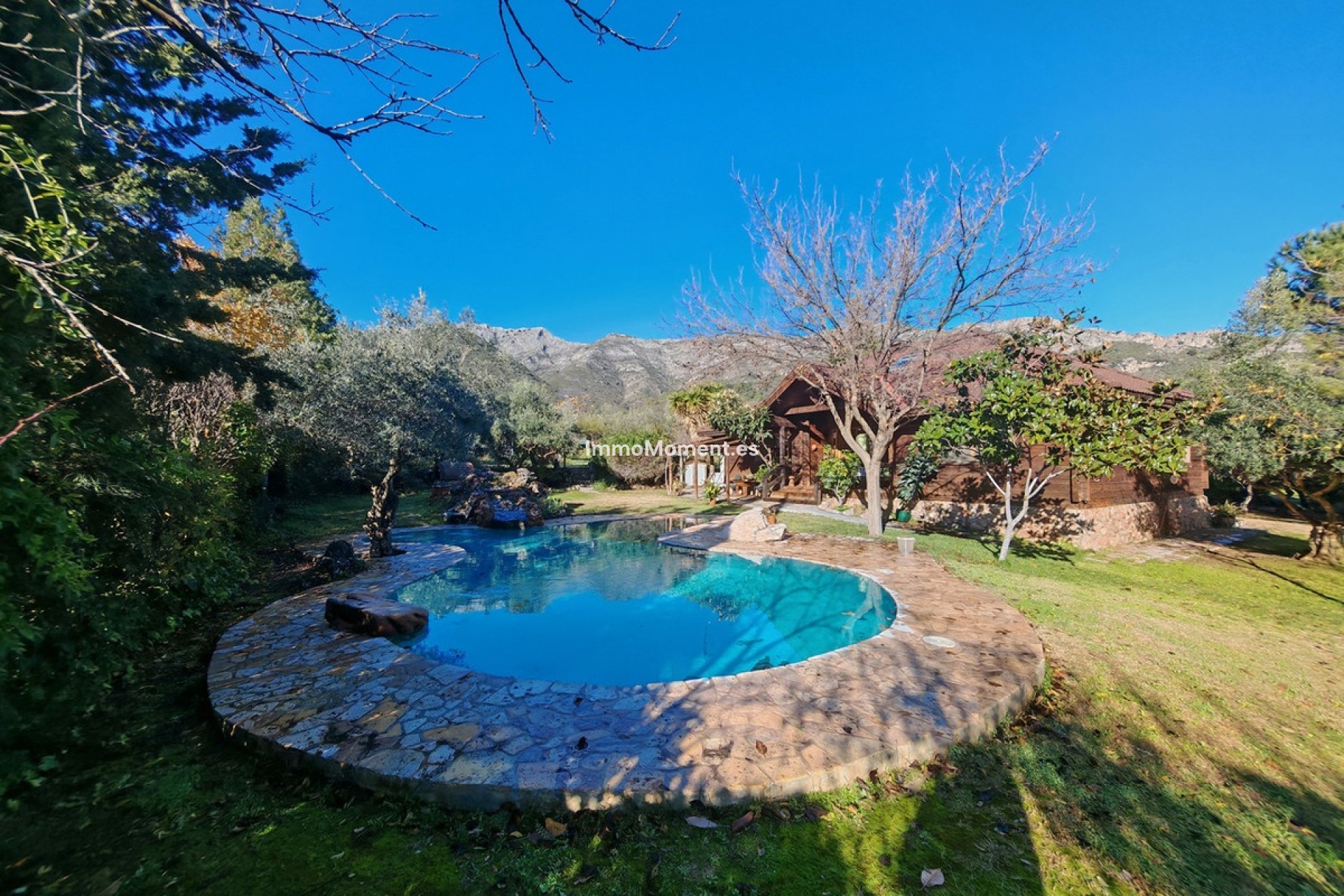 Resale - Country house - Inland  - Ojén