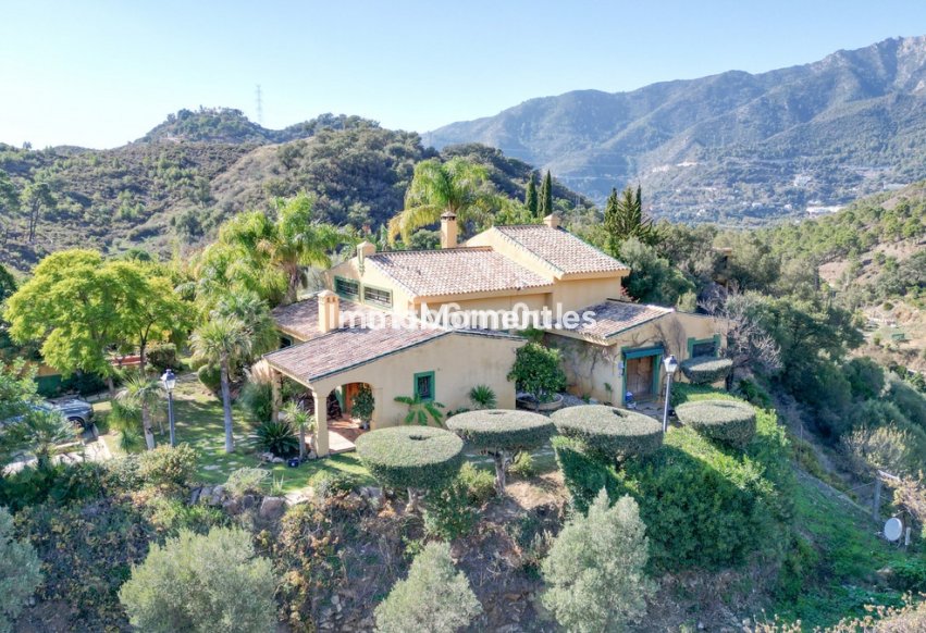 Resale - Country house - Inland  - Ojén