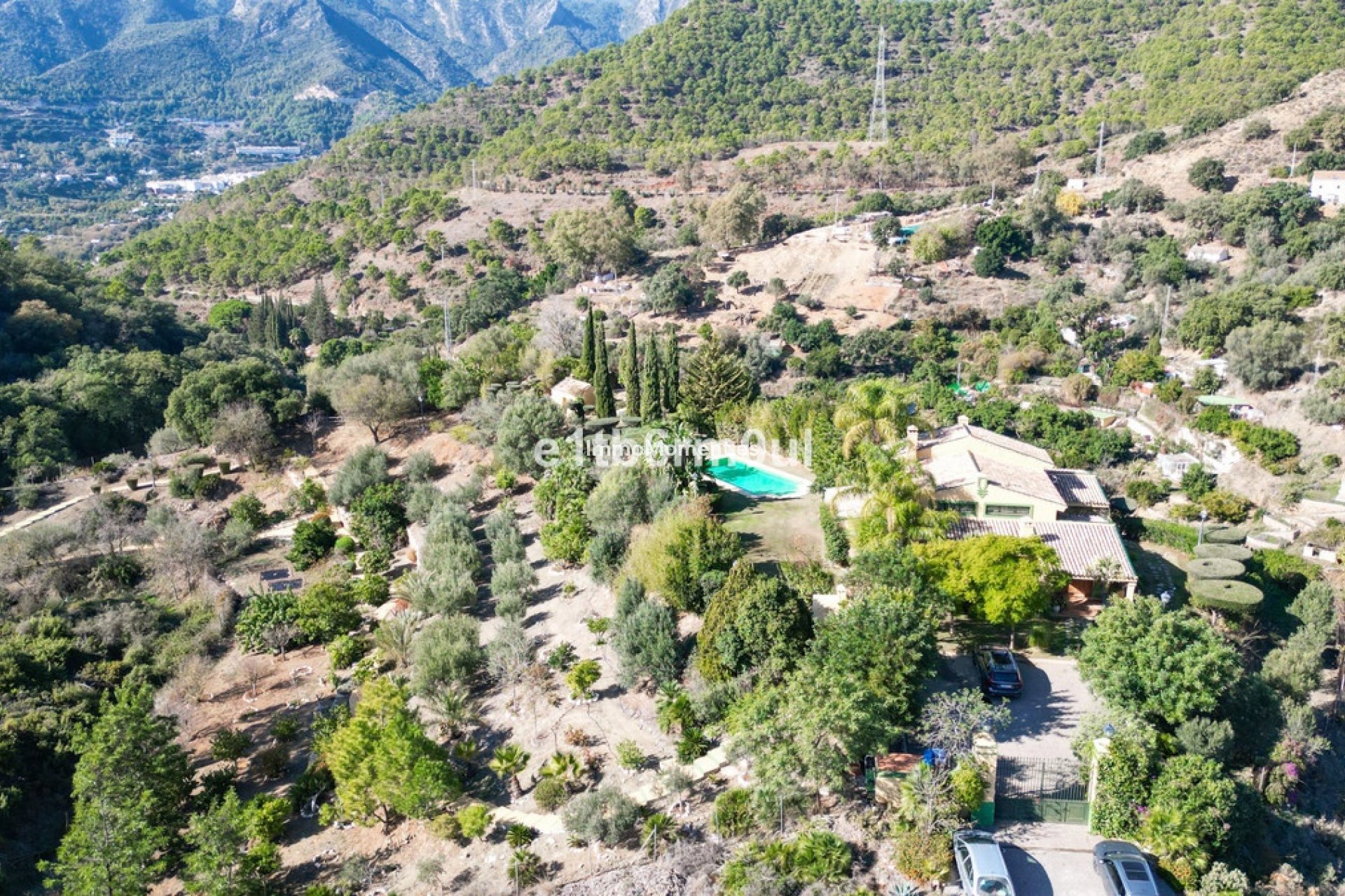 Resale - Country house - Inland  - Ojén