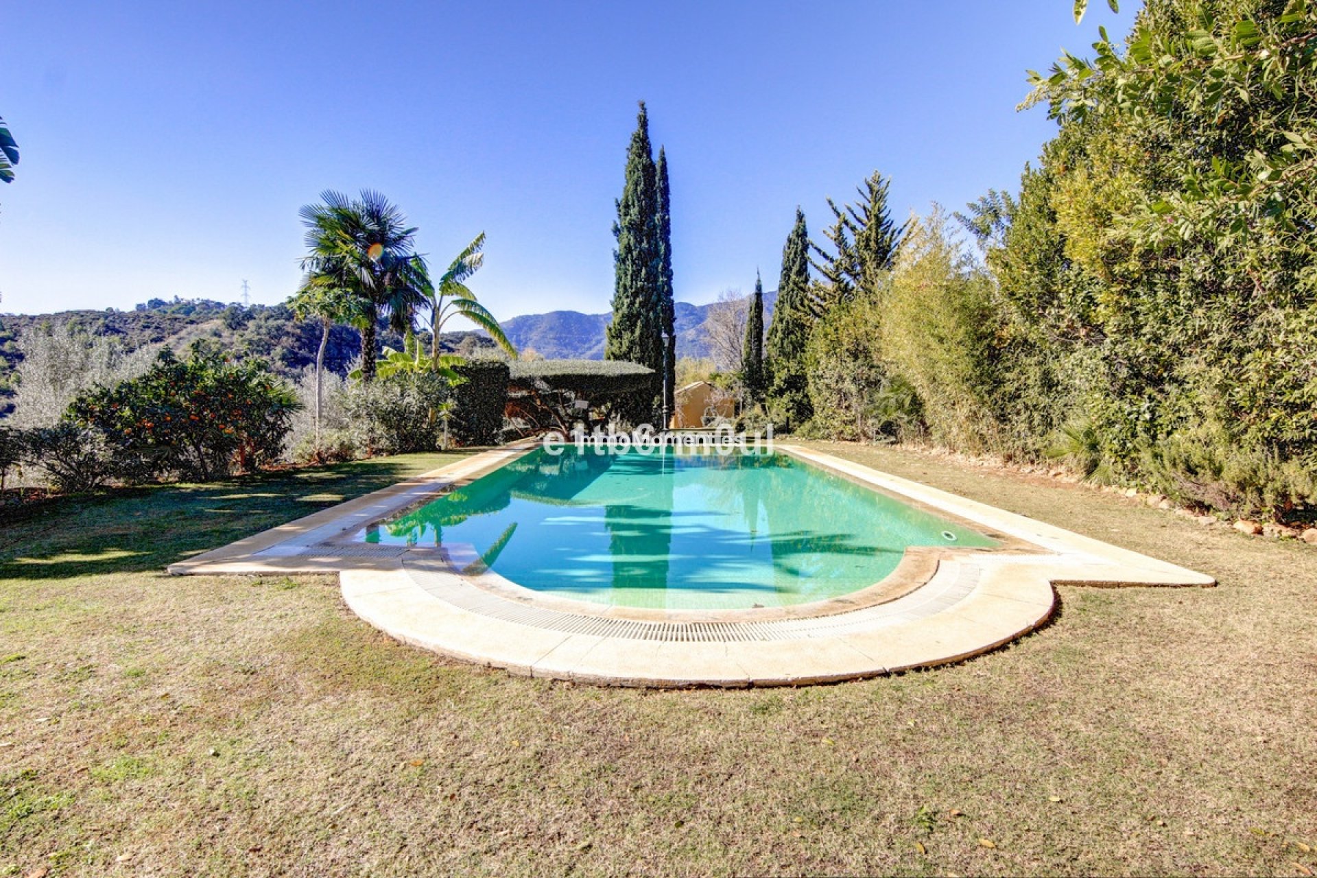 Resale - Country house - Inland  - Ojén