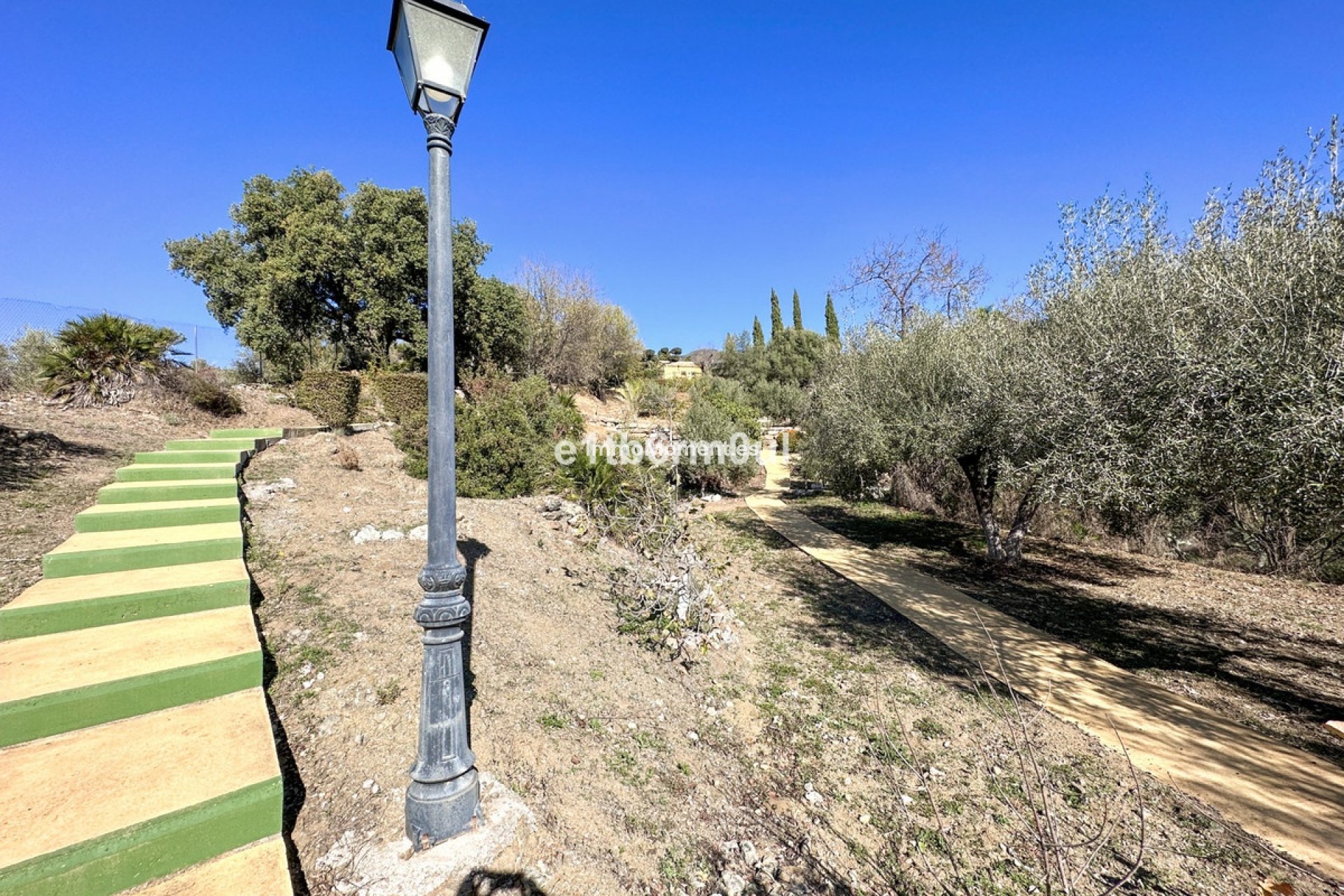 Resale - Country house - Inland  - Ojén