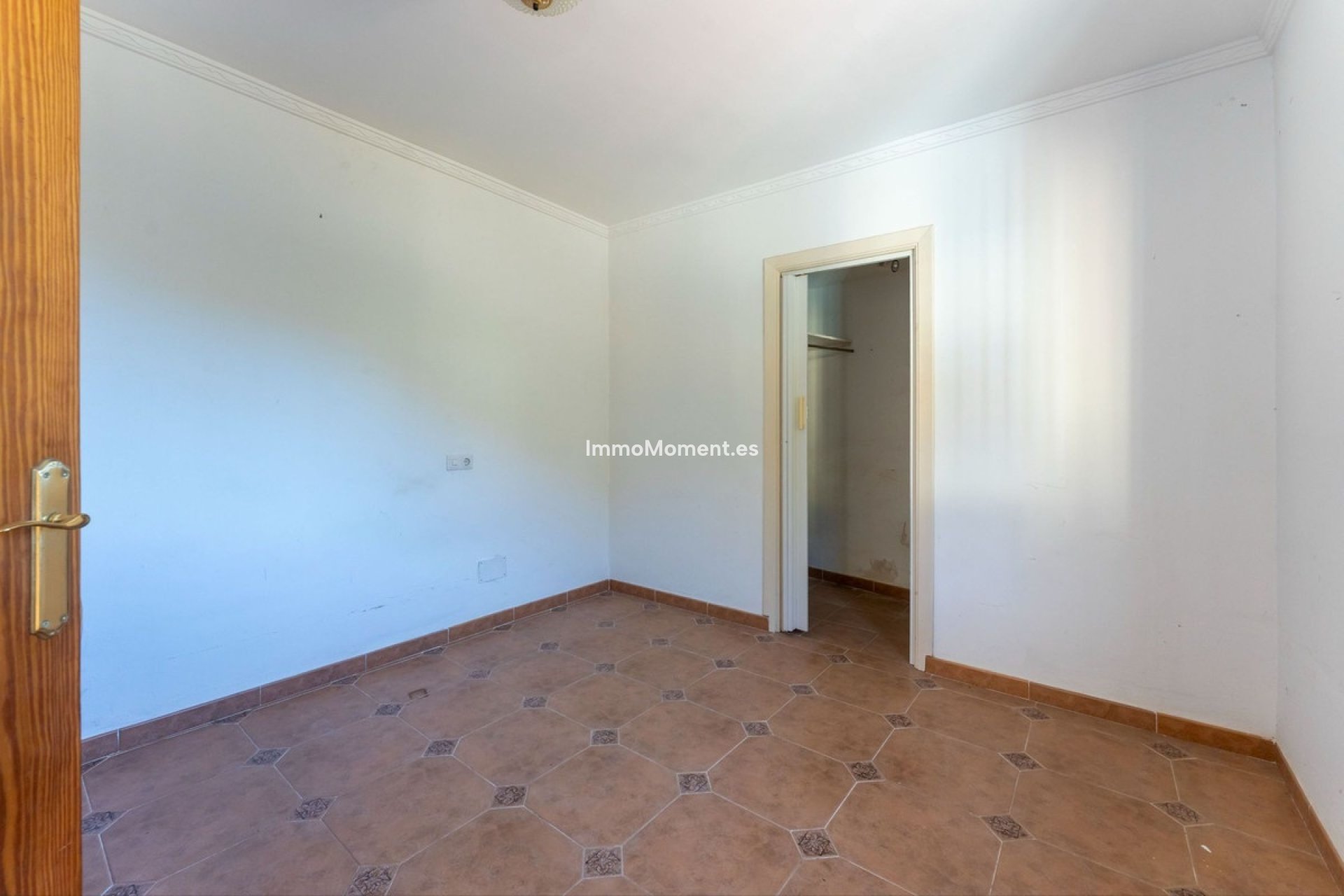 Resale - Country house - Inland  - Ojén